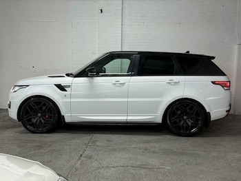 Used Land Rover Range Rover Sport 2017 for sale - 77941638: Photo