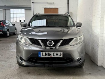 Used Nissan Qashqai 2015 for sale - 76241122: Photo