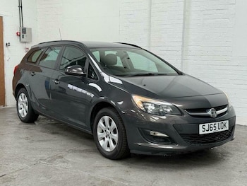 Used Vauxhall Astra 2016 for sale - 75911934: Photo