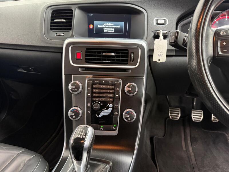 Used Volvo V60 2016 for sale - 77833570: Photo 14