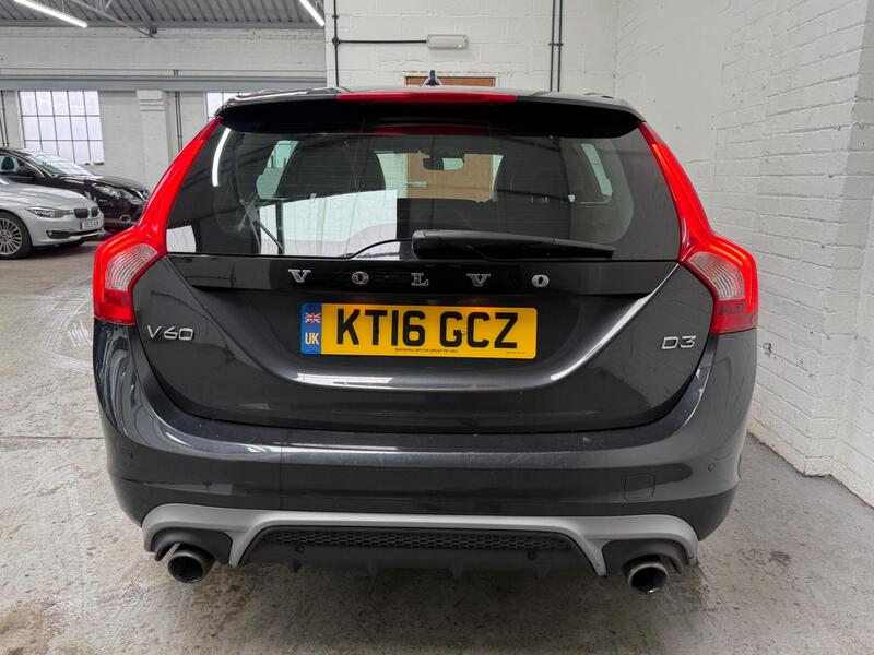 Used Volvo V60 2016 for sale - 77833570: Photo 9