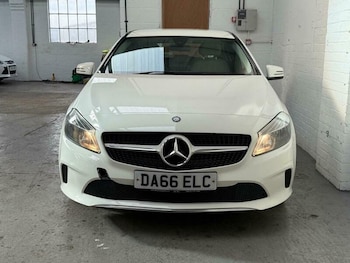 Used Mercedes-Benz A-Class 2016 for sale - 75638135: Photo