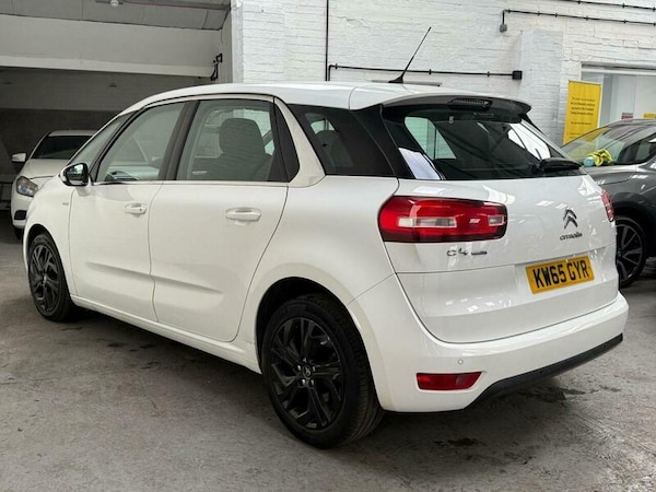 Used Citroen C4 Picasso 2015 for sale - 76241129: Photo 4