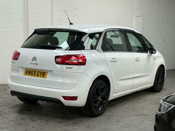 Used Citroen C4 Picasso 2015 for sale - 76241129: Photo 9