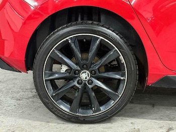 Used Skoda Fabia 2017 for sale - 77831411: Photo