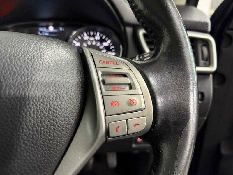 Used Nissan Qashqai 2015 for sale - 77893651: Photo 23