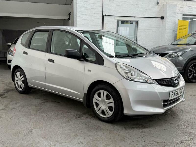 Used Honda Jazz 2011 for sale - 76470743: Photo 1