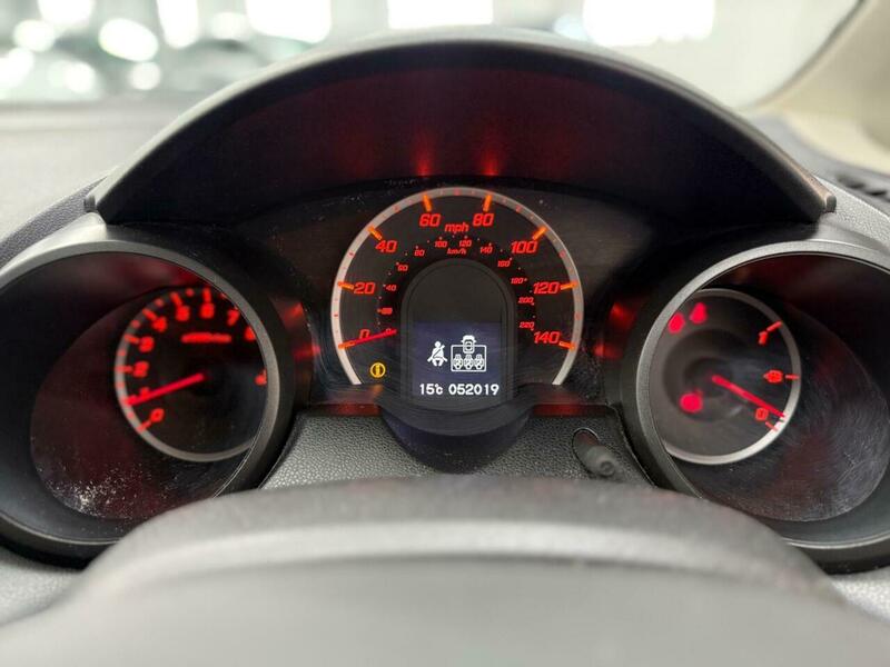 Used Honda Jazz 2011 for sale - 76470743: Photo 16