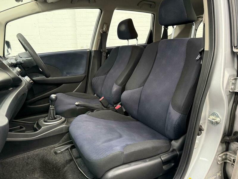 Used Honda Jazz 2011 for sale - 76470743: Photo 18