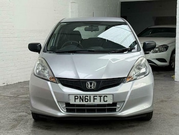 Used Honda Jazz 2011 for sale - 76470743: Photo