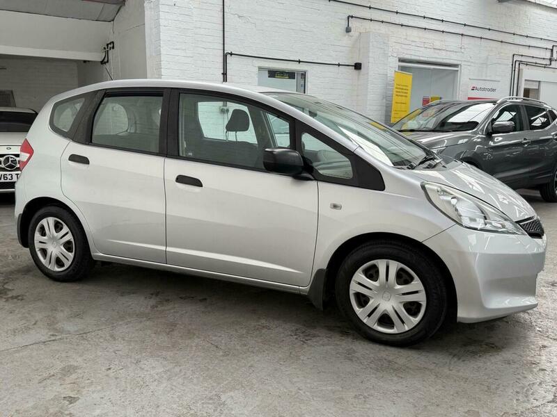 Used Honda Jazz 2011 for sale - 76470743: Photo 5