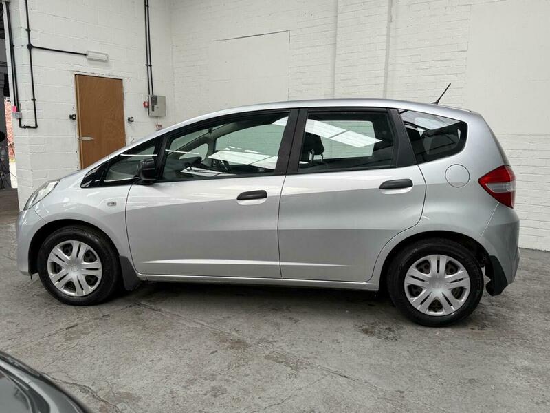 Used Honda Jazz 2011 for sale - 76470743: Photo 6