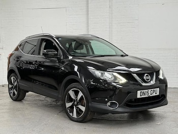 Used Nissan Qashqai 2015 for sale - 79027214: Photo