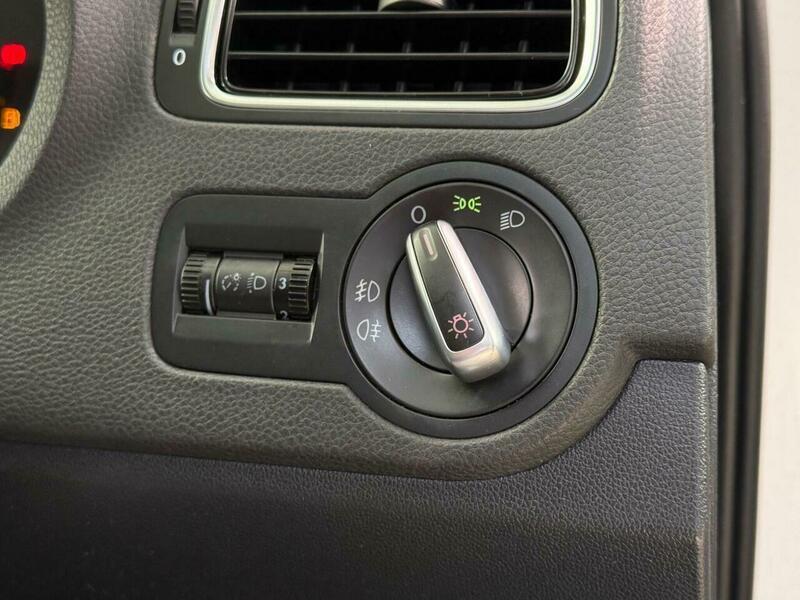 Used Volkswagen Polo 2014 for sale - 78141797: Photo 21