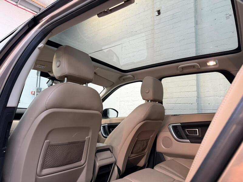 Used Land Rover Discovery Sport 2015 for sale - 77927002: Photo 13