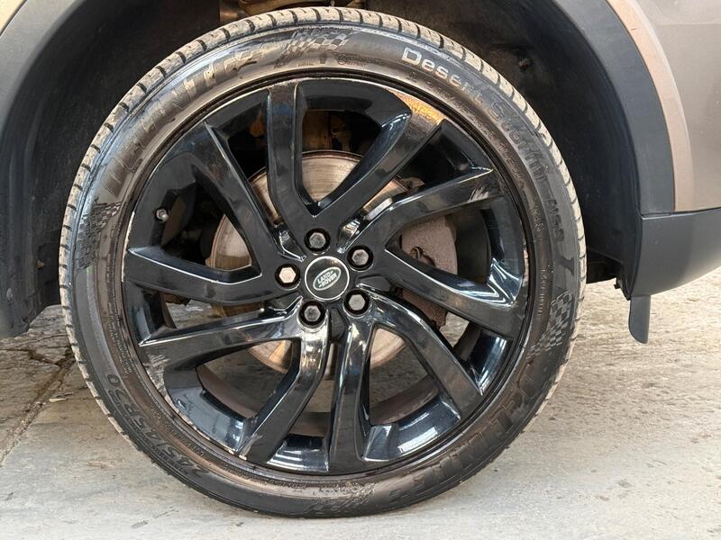 Used Land Rover Discovery Sport 2015 for sale - 77927002: Photo 18