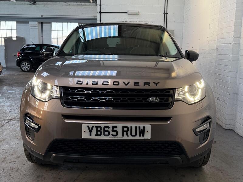 Used Land Rover Discovery Sport 2015 for sale - 77927002: Photo 2