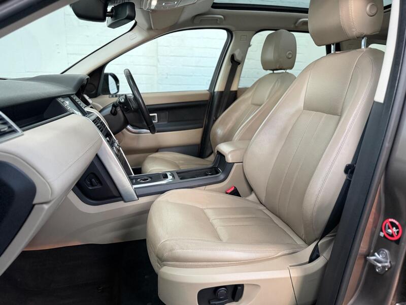 Used Land Rover Discovery Sport 2015 for sale - 77927002: Photo 22