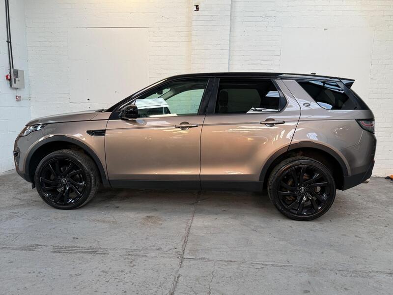 Used Land Rover Discovery Sport 2015 for sale - 77927002: Photo 8