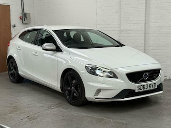 Volvo - V40