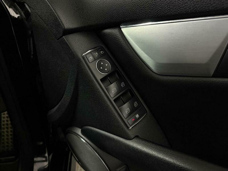 Used Mercedes-Benz C Class 2009 for sale - 76527294: Photo 21