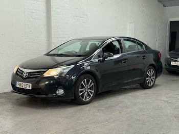 Used Toyota Avensis 2012 for sale - 75638129: Photo