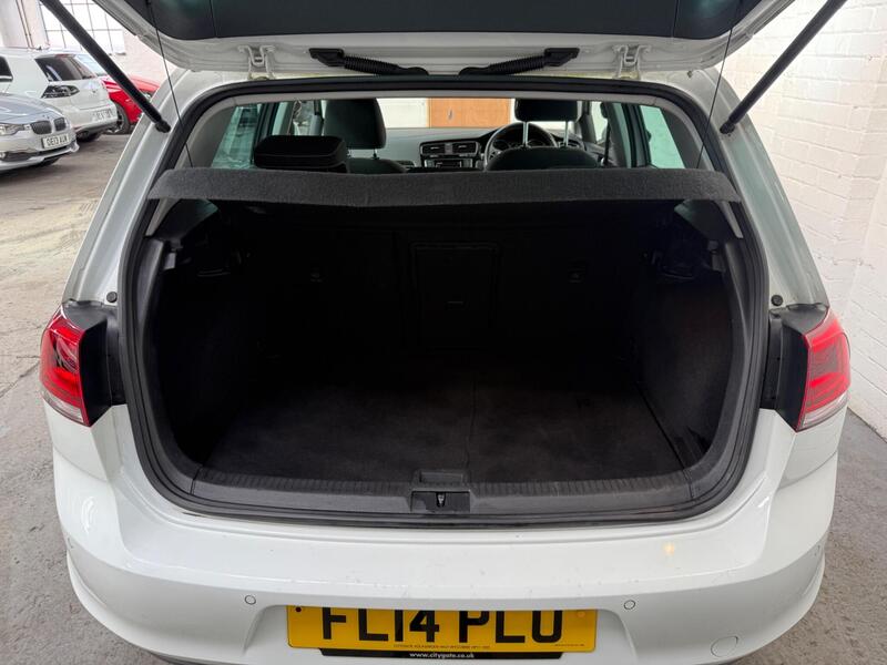 Used Volkswagen Golf 2014 for sale - 77841056: Photo 26