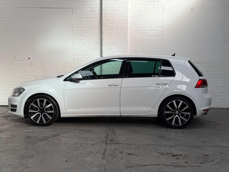 Used Volkswagen Golf 2014 for sale - 77841056: Photo 7