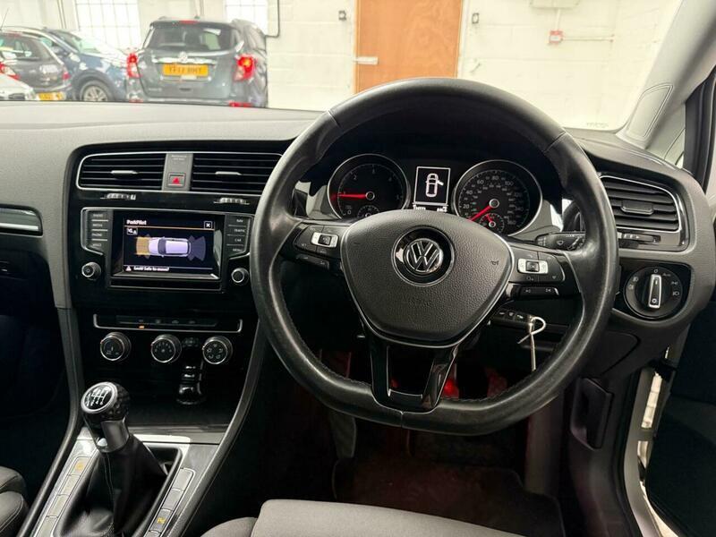 Used Volkswagen Golf 2014 for sale - 77855251: Photo 13