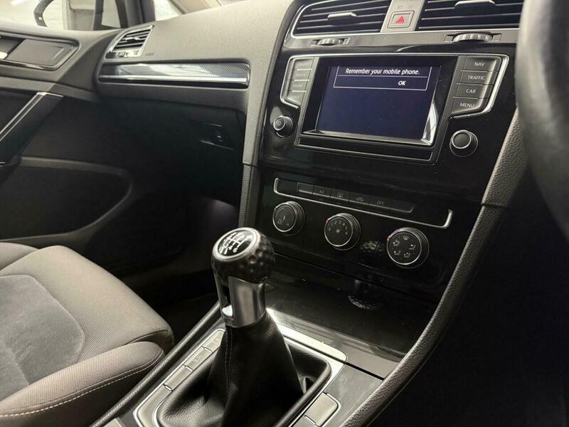 Used Volkswagen Golf 2014 for sale - 77855251: Photo 16