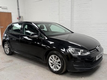 Used Volkswagen Golf 2015 for sale - 78556538: Photo