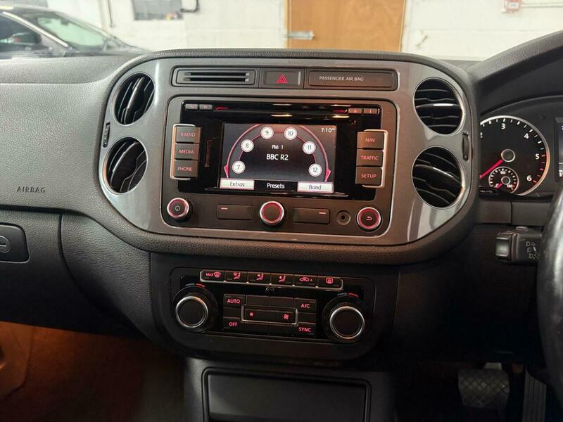 Used Volkswagen Tiguan 2014 for sale - 76520885: Photo 18