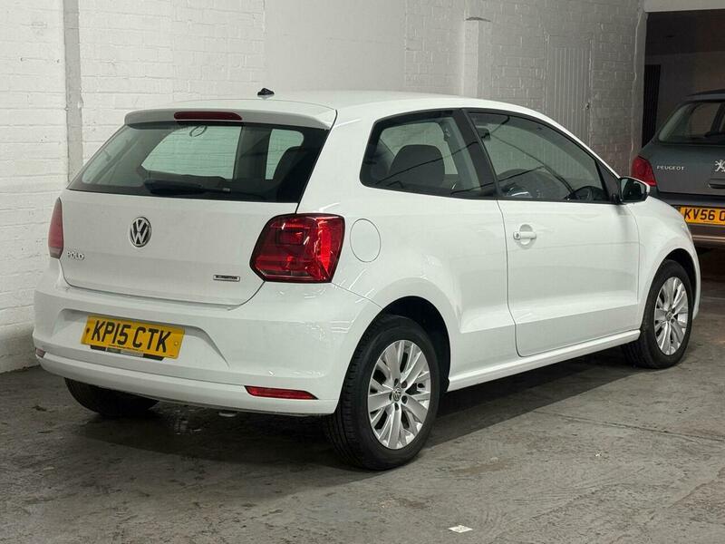 Used Volkswagen Polo 2015 for sale - 76740903: Photo 13