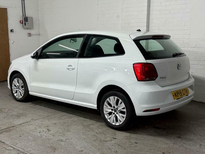 Used Volkswagen Polo 2015 for sale - 76740903: Photo 5