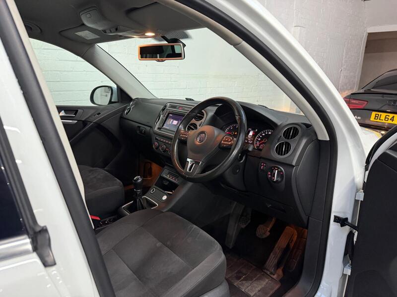Used Volkswagen Tiguan 2015 for sale - 78117384: Photo 10