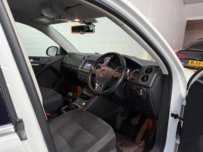 Used Volkswagen Tiguan 2015 for sale - 78117384: Photo 22