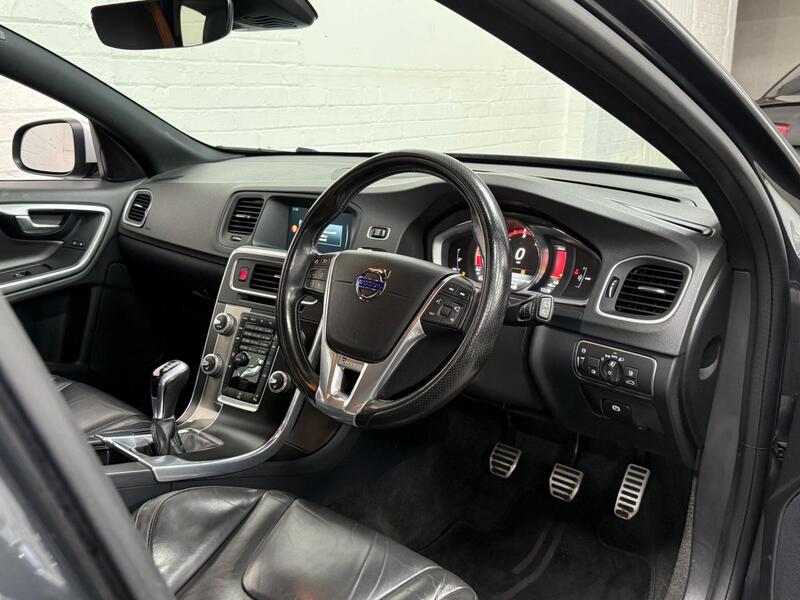 Used Volvo V60 2016 for sale - 77855253: Photo 16