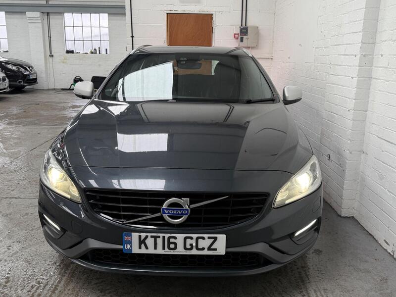 Used Volvo V60 2016 for sale - 77855253: Photo 2