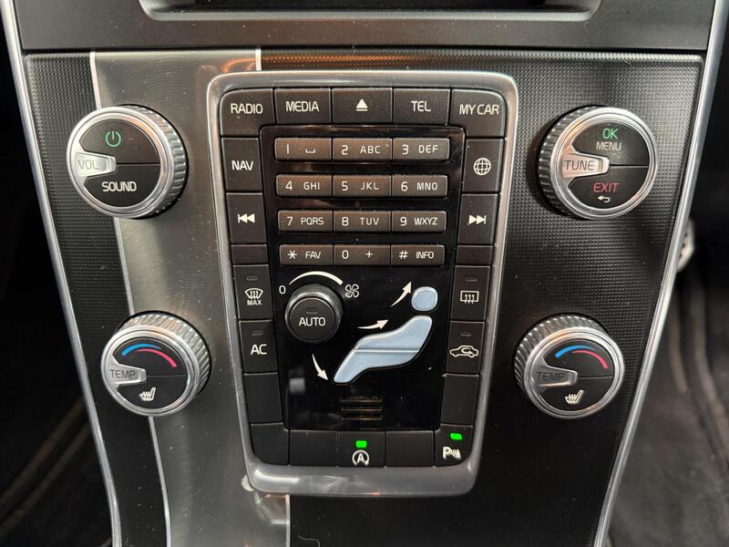 Used Volvo V60 2016 for sale - 77855253: Photo 22