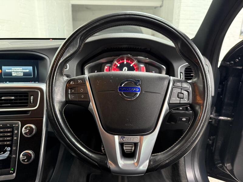 Used Volvo V60 2016 for sale - 77855253: Photo 28