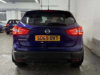 Used Nissan Qashqai 2015 for sale - 76570787: Photo