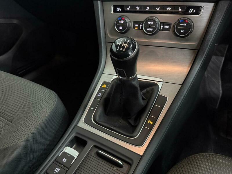 Used Volkswagen Golf for sale - 77833556: Photo 16