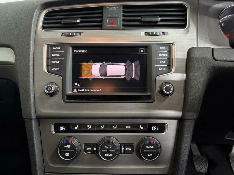 Used Volkswagen Golf for sale - 77833556: Photo 29