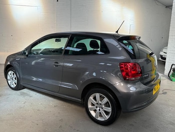 Used Volkswagen Polo 2013 for sale - 78786202: Photo