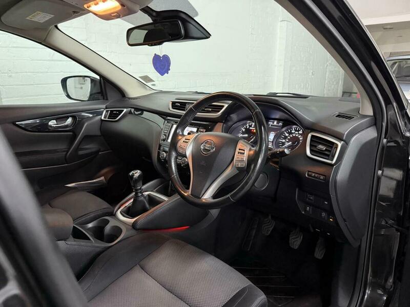 Used Nissan Qashqai 2015 for sale - 76520899: Photo 13
