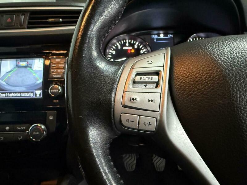 Used Nissan Qashqai 2015 for sale - 76520899: Photo 19