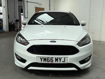 Used Ford Focus 2017 for sale - 78556536: Photo