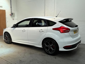 Used Ford Focus 2016 for sale - 78341788: Photo