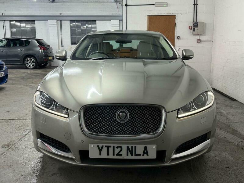 Used Jaguar XF 2012 for sale - 77056517: Photo 2