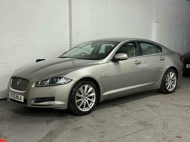 Used Jaguar XF 2012 for sale - 77056517: Photo 3